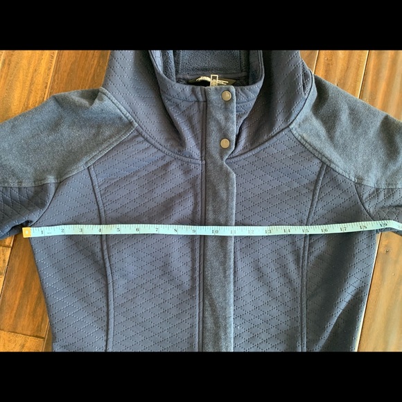 North face Hoodie - Picture 6 of 8